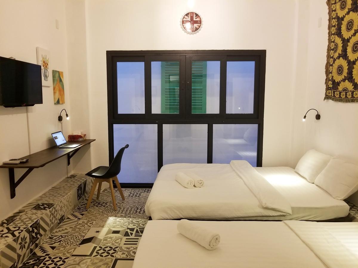 Timemark Travel Homestay & Hostel Ho Chi Minh City Bagian luar foto