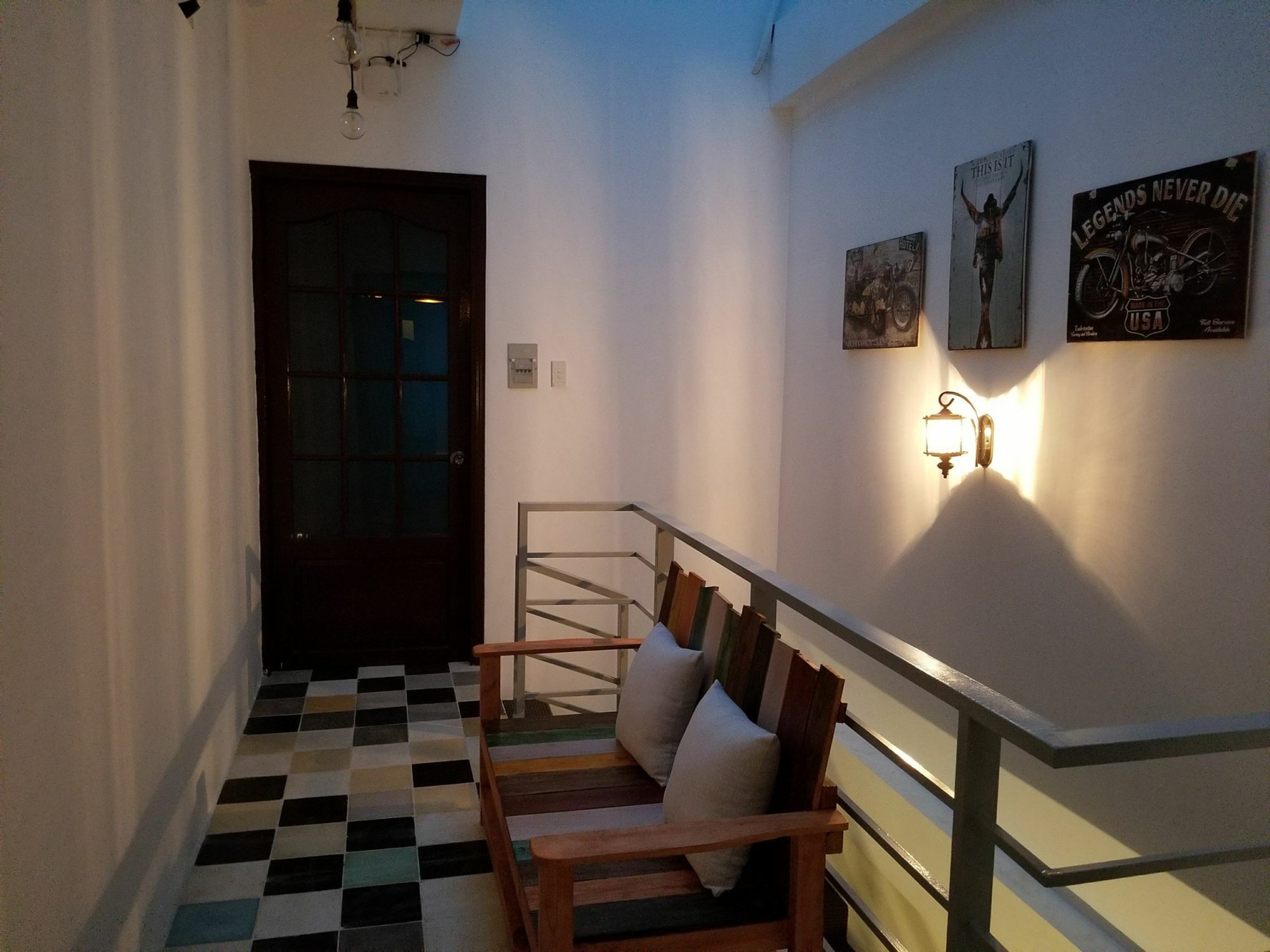 Timemark Travel Homestay & Hostel Ho Chi Minh City Bagian luar foto