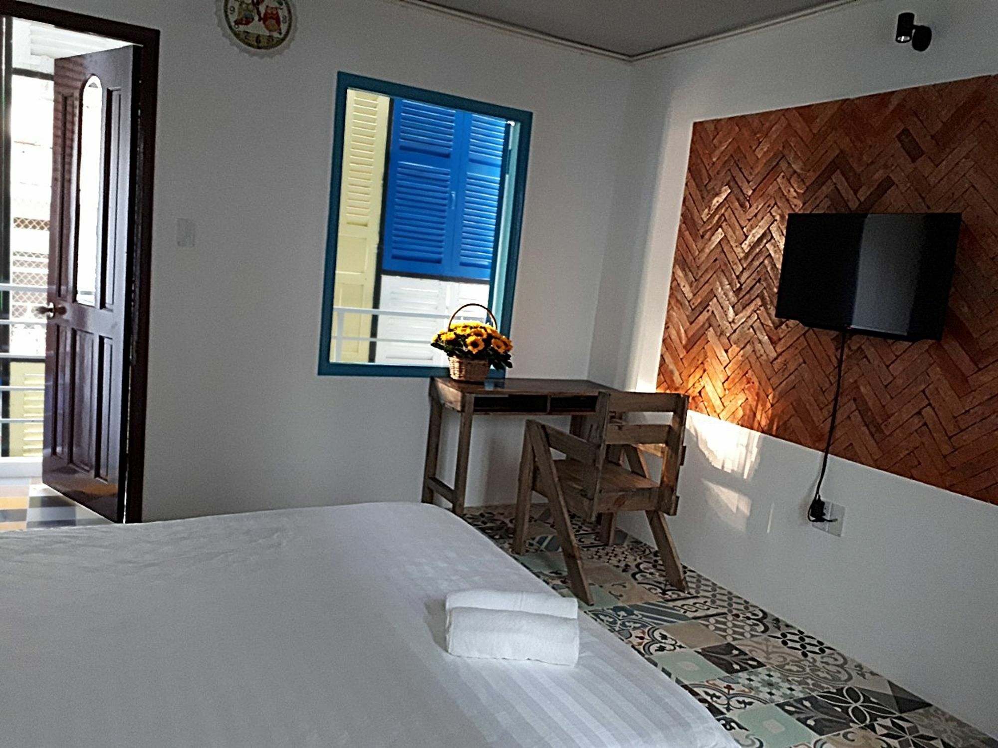 Timemark Travel Homestay & Hostel Ho Chi Minh City Bagian luar foto