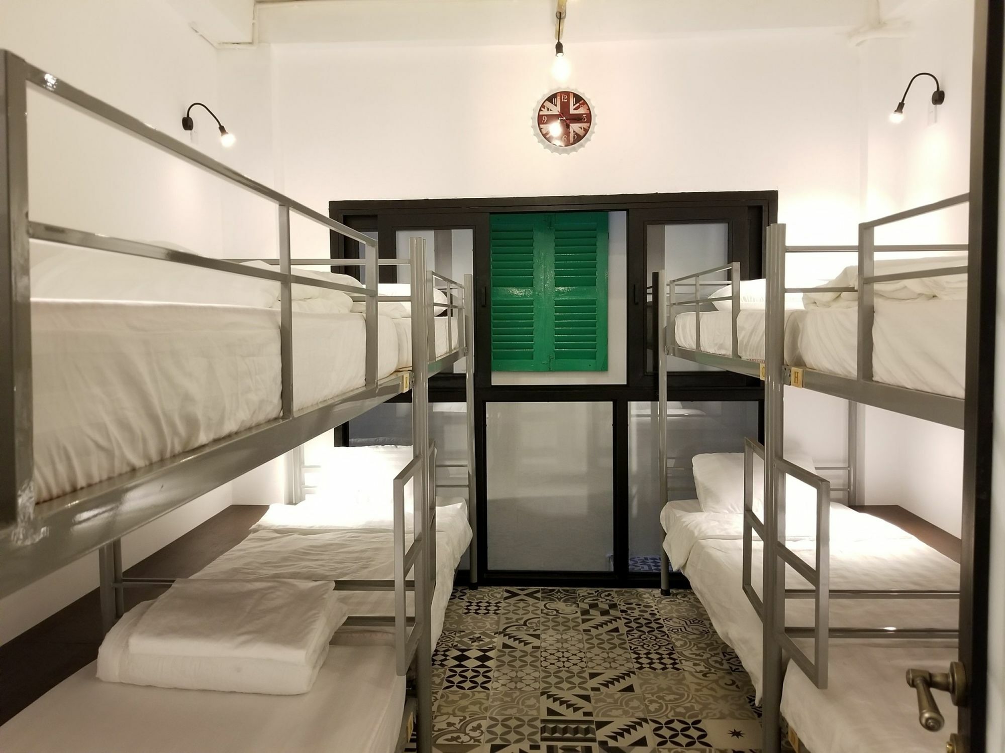 Timemark Travel Homestay & Hostel Ho Chi Minh City Bagian luar foto
